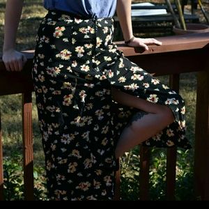 90s sunflower button down black skirt daisy